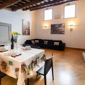 suite-experience-rome.it-romehotels.com/